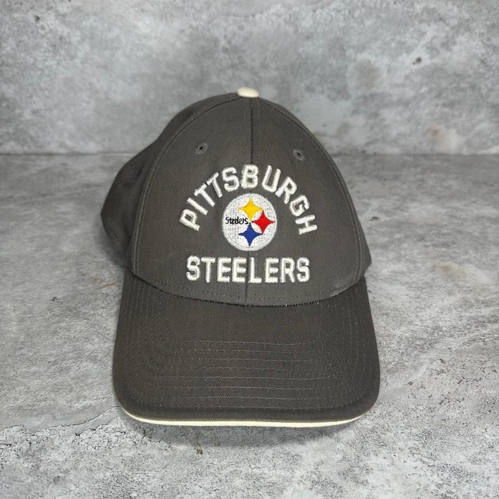 Pittsburgh Steelers snapback hat in grey and‎ yellow #SteelersNation
